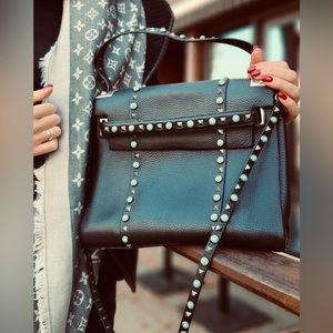 Authentic VALENTINO ROLLING ROCKSTUD MEDIUM SATCHEL BAG